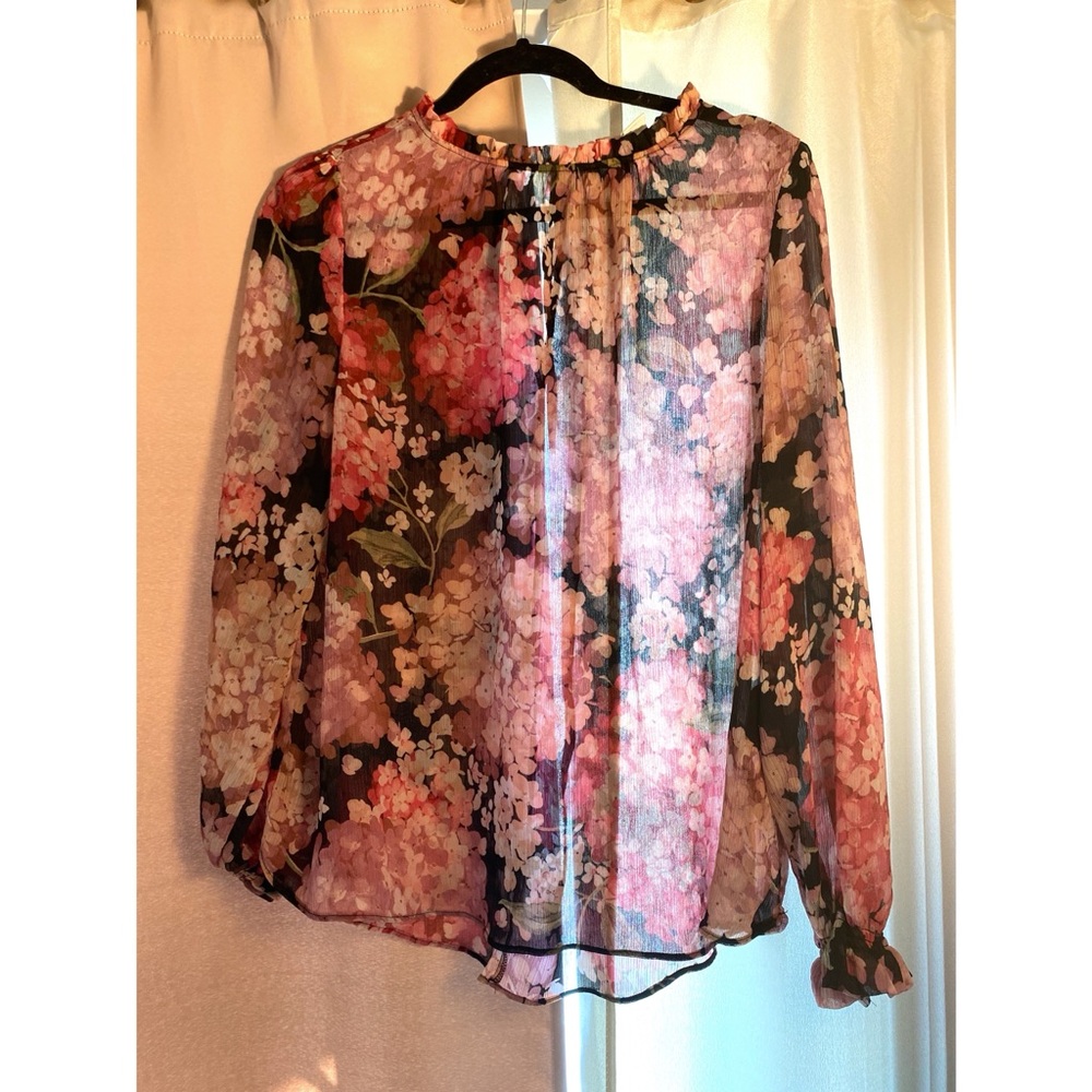 H&M size Large pink floral blouse